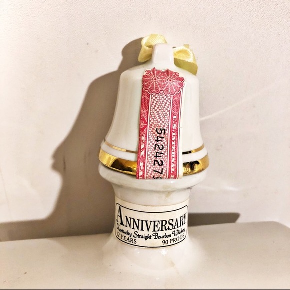 5/$25 Vintage 1973 Maria Spirits Christmas Porcelain Decanter Decoration3 - Picture 4 of 8